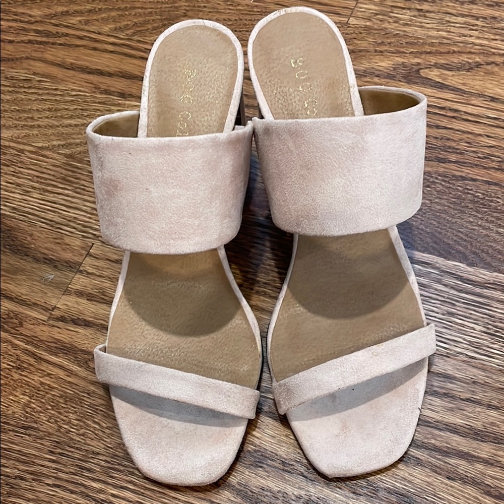 Women's Beige Heels